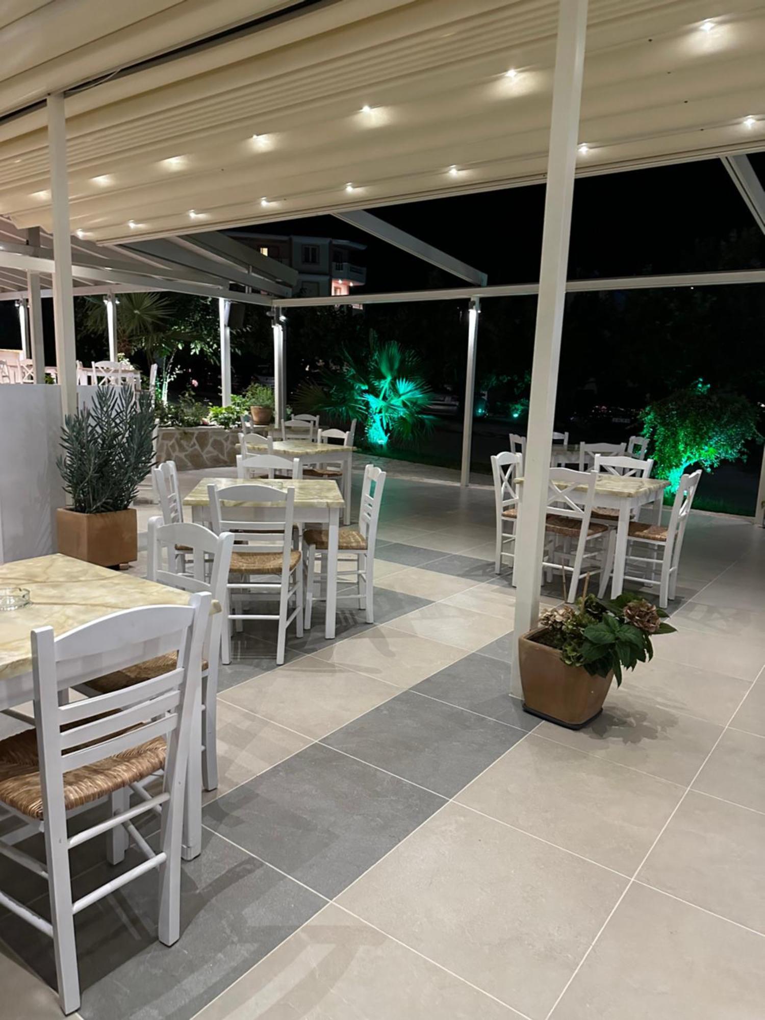Mirto Beach Hotel & Restaurant 帕拉利亚维拉乔 外观 照片